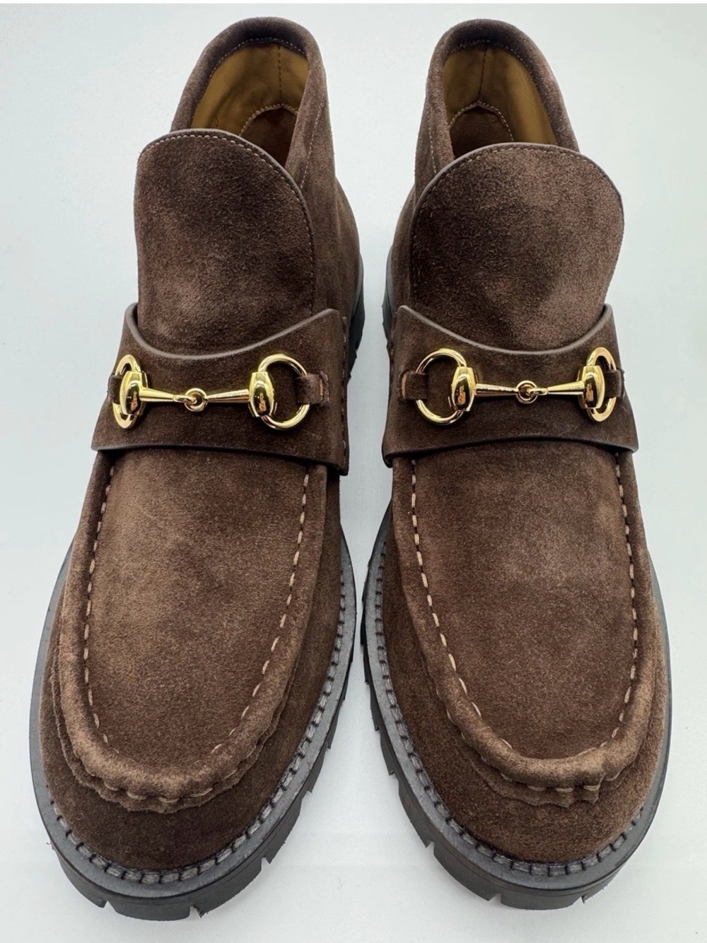 Women’s Gucci Brown Suede chukka boots with Gold Hardware size 41/ 10 - Picture 2 of 8